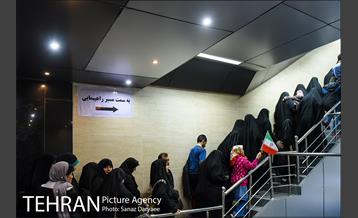 خدمات رسانی مترو تهران در روز ۲۲ بهمن 24