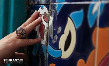 رونمایی از دیوارنگاره شمس الشموس