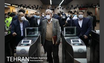 بازدید سخنگوی دولت از طرح استفاده اجباری ماسک در مترو 28
