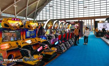 افتتاحیه نمایشگاه صنعت تفریحات و سرگرمی 9