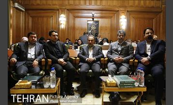 جلسه شورای شهر با حضور شهردار تهران   9