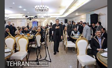 نشست صمیمانه شهردار تهران با خانواده های شهدای آتش نشان و آسیب دیدگان حادثه ساختمان پلاسکو 8