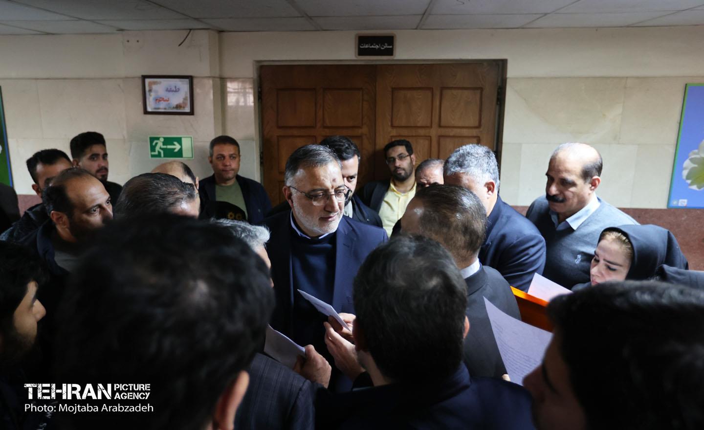 دیدار صمیمانه شهردار تهران با کارکنان شهرداری منطقه ۵