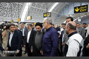 آیین تست گرم مسیر پایانی خط ۷ مترو تهران و بهره‌برداری از ورودی دوم ایستگاه آهنگ 53