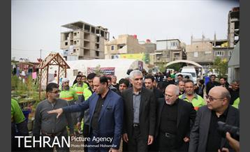 حضور سیدمحمدعلی افشانی شهردار تهران در جمع نیروهای خادم الحسین(ع) در شهر کربلا 3