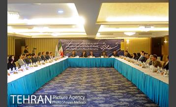 نشست هم اندیشی مدیرعامل سازمان زیباسازی، مدیران کل روابط عمومی بانک های عامل و مدیران شرکت های تبلیغاتی 2