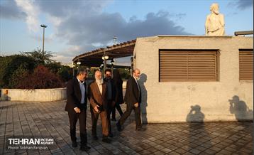 رونمایی از تندیس مولانا در میدان محمدیه 15