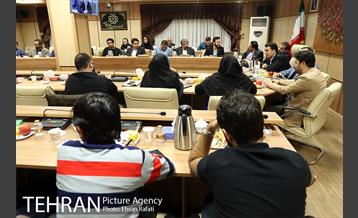 نشست هم اندیشی مهندس عارف نیا با خبرنگاران حوزه شهری 2