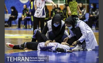 دیدار تیم های هندبال سپاهان و اشتادسازه 15