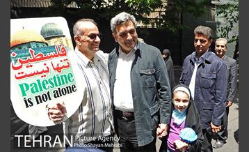 حضور شهردار تهران در راهپیمایی روز قدس 2