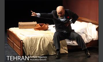 نمایش ماجرای مترانپاژ‎ 8