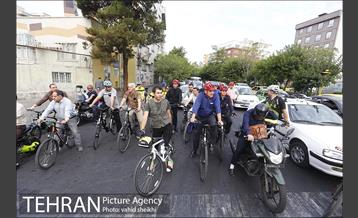 پویش سه شنبه های بدون خودرو با حضور معلولین 11