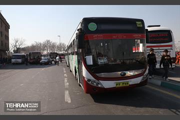 خدمات شهرداری تهران در پایان راهپیمایی ۲۲ بهمن - ۱ 28