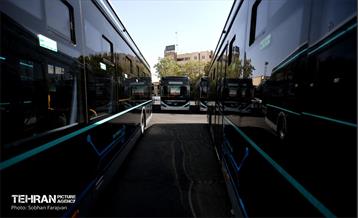 آیین بهره‌برداری از ۲۰۱ دستگاه اتوبوس برقی 52