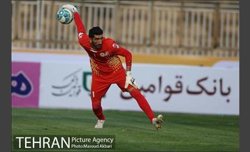 دیدار نفت تهران و سپاهان در لیگ برتر فوتبال 21