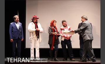 اکران خیریه انیمیشن مبارک در بازارچه رعد‎ 19