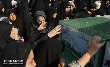 مراسم تشییع پیکرهای ۱۰۰ شهید گمنام 6