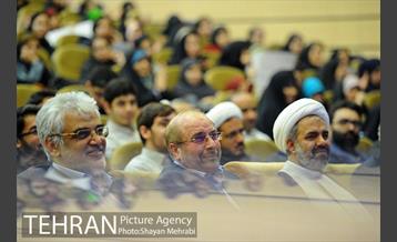 حضور شهردار تهران در دانشگاه شهید بهشتی در روز دانشجو 7