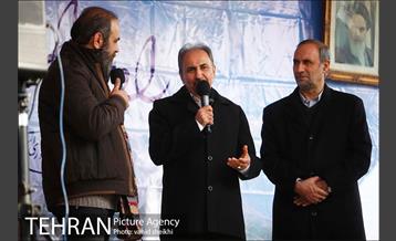 حضور شهردار تهران در راهپیمایی با مترو 14