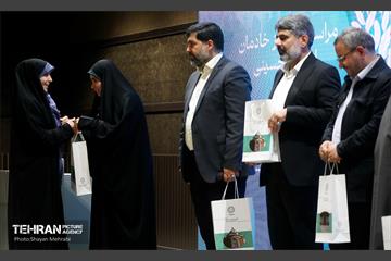 تجلیل از خادمان شهرداری در مرز مهران 8