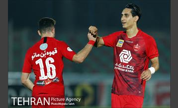 دیدار تیم های پرسپولیس و پیکان 17