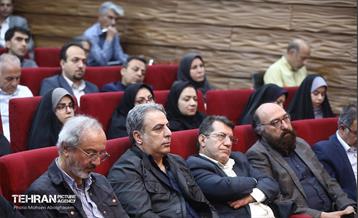 نشست خبری مدیرکل محیط زیست و توسعه پایدار شهرداری تهران  30