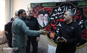 شهردار تهران در آیین وداع با آقای شهید ایران 36