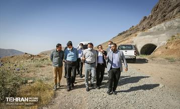 بازدید مدیر کل حریم شهرداری تهران از منطقه 5