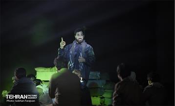 فیلم نمایش ۴۱۰ در برج میلاد 21