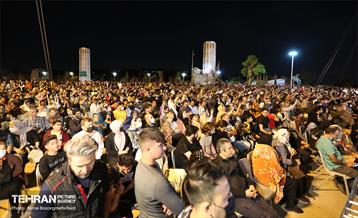 ویژه برنامه شاد و خانواده محور باغ رمضان 19