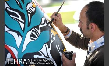 جشنواره تخم مرغ رنگی در میدان آزادی 16