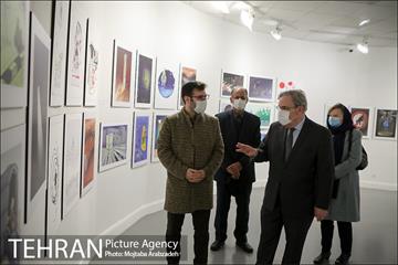 بازدید سفیر فرانسه از نمایشگاه تهران از منظر هنرمندان 5