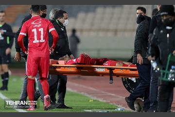 دیدار تیم های فوتبال پرسپولیس تهران و صنعت نفت آبادان 7