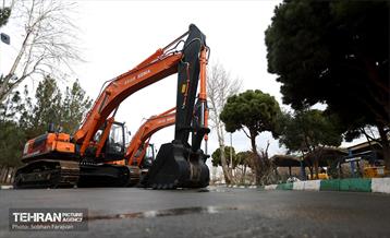 رونمایی از ماشین آلات سازمان مدیریت پسماند 45