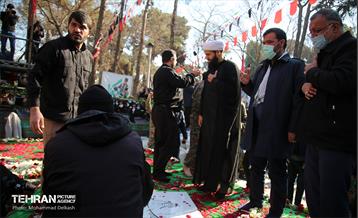 تشییع دو شهید گمنام در منطقه 15