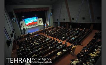 بزرگداشت شهیدان و نکوداشت ایثارگران پایتخت با حضور شهردار تهران 34