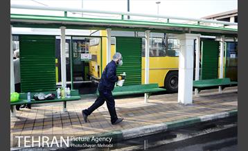 عملیات ضد عفونی کردن اتوبوس های شهری 1