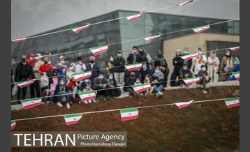 اجرای کنسرت سالار عقیلی در باغ کتاب 7