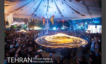 مشعل‌گردانی در دولت آباد تهران 33