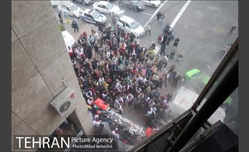 سیل مهربانی در سینما آزادی 28