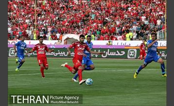 دیدار پرسپولیس و استقلال در لیگ برتر فوتبال 13