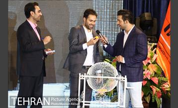 رونمایی پیراهن تیم ملی 9