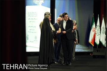 آیین اختتامیه دهمین جشنواره بین المللی برترین های پژوهش و نوآوری در مدیریت شهری 34