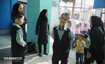 به وقت خدمت؛ مرکز «پویا شهر منطقه 19» ویژه کودکان کار 35