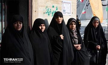 مراسم تشییع مرحوم محمدهادی چمران برادر مهدی چمران 19