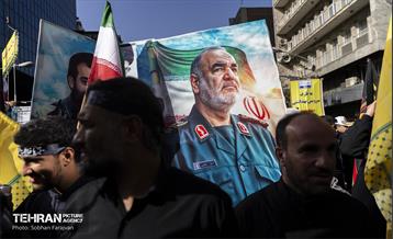 راهپیمایی یوم‌الله 13 آبان  22