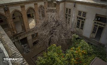 تاریخ رها شده؛ خانه پدری جلال آل احمد 32