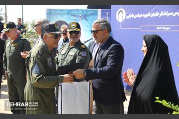 رونمایی از تندیس سرلشکر خلبان شهید بابایی 19