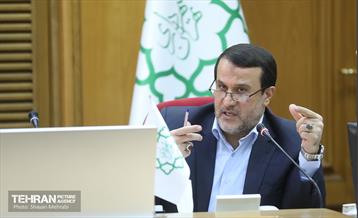 جلسه دکتر زاکانی با اعضای هیئت مدیره باغ موزه دفاع مقدس 9