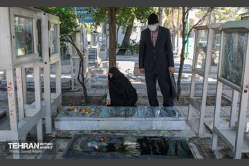 زیارت اهل قبور در آخرین پنجشنبه سال 1400